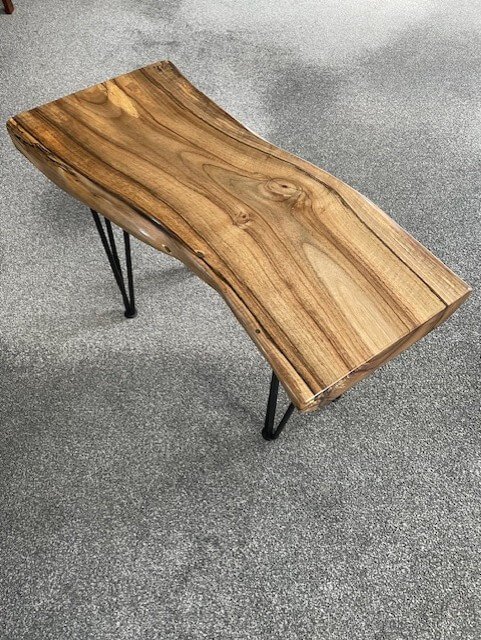 Walnut Live Edge Wood side/coffee table (4) - Image 6