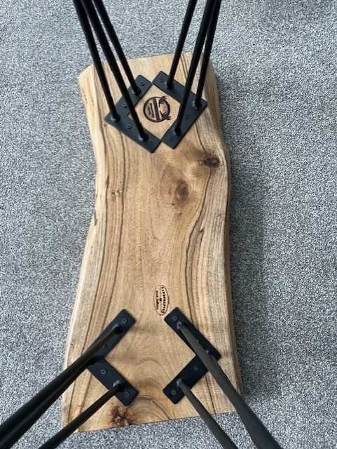 Walnut Live Edge Wood side/coffee table (4) - Image 3